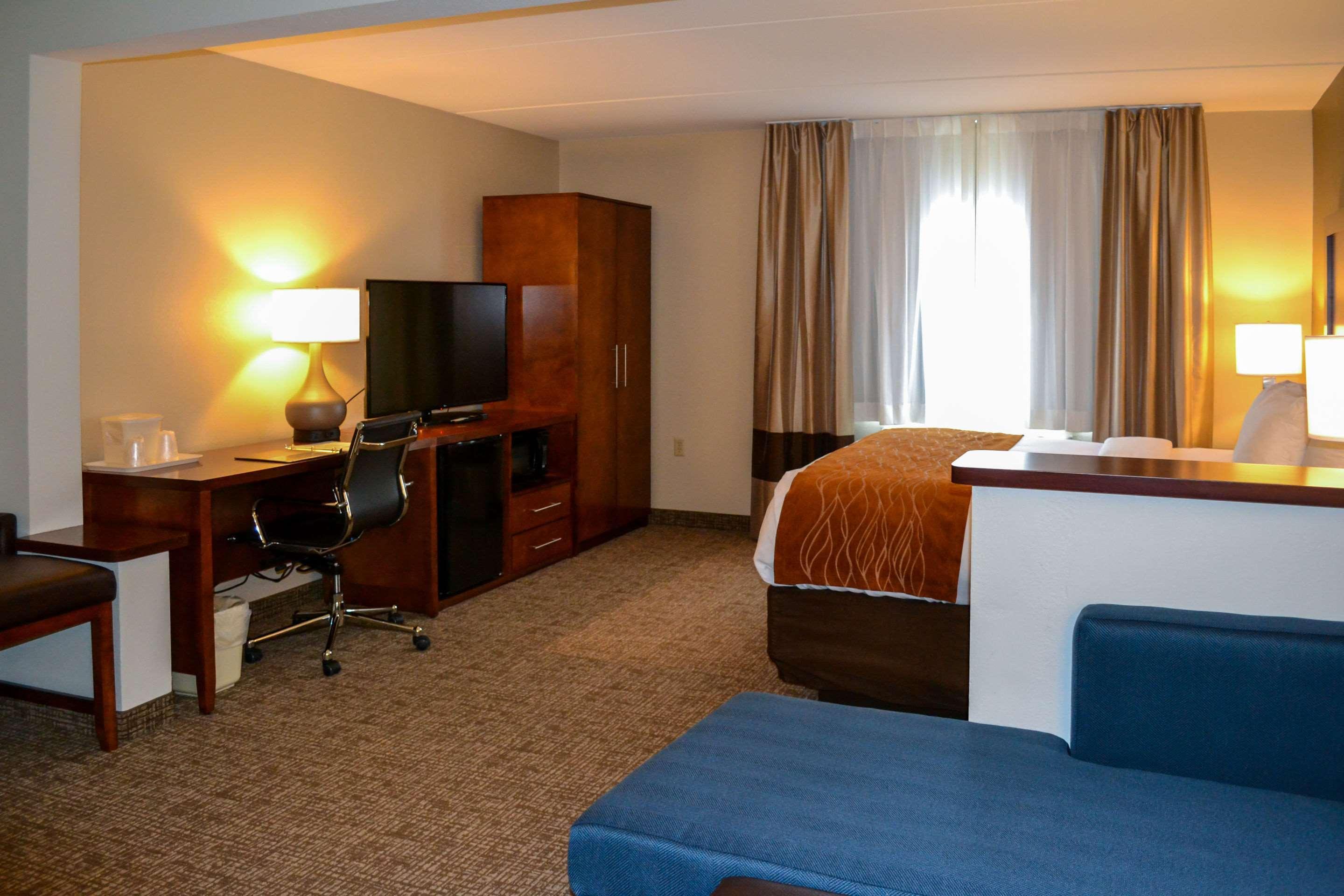 Comfort Inn & Suites Wilkes Barre - Arena Exterior foto