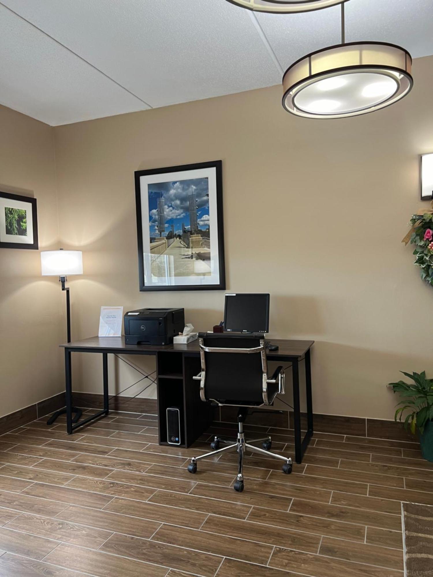 Comfort Inn & Suites Wilkes Barre - Arena Exterior foto